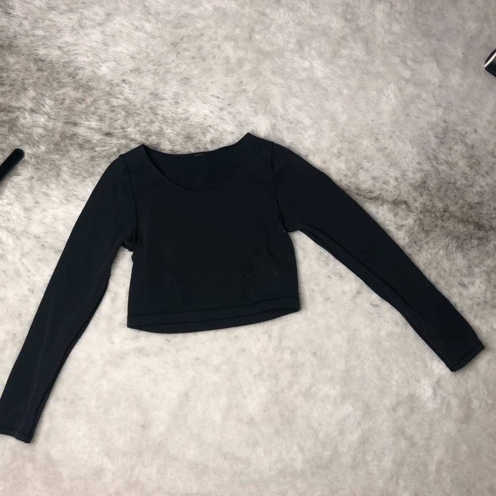 Lululemon Long Sleeve Crop Top